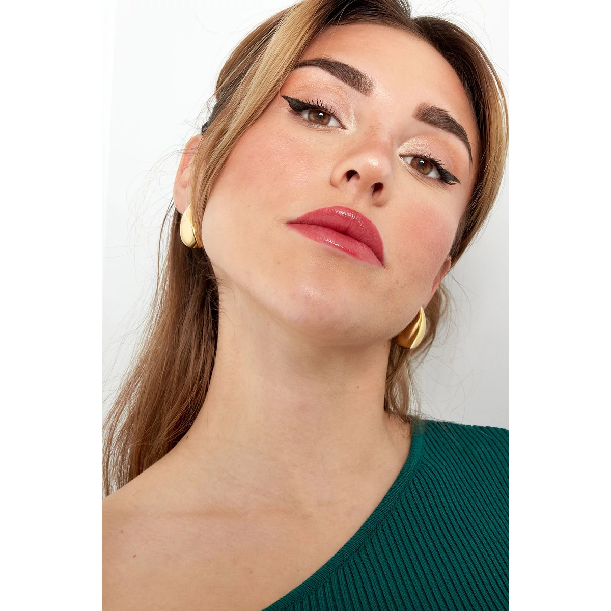 Florine ezüstözött nemesacél fülbevaló