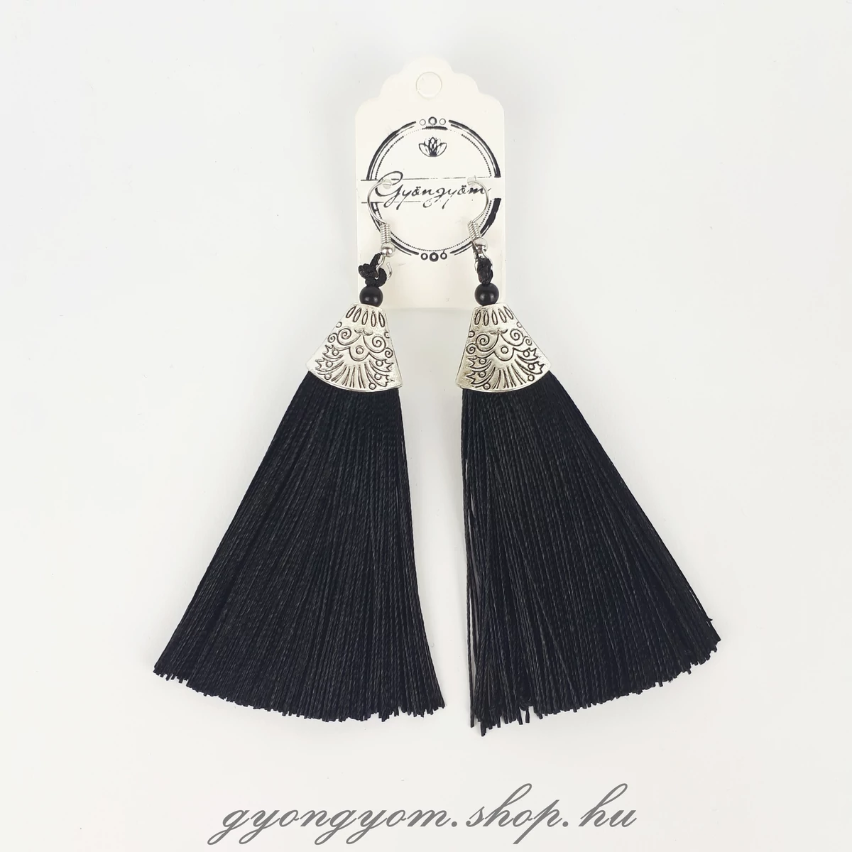 Reva fekete fülbevaló