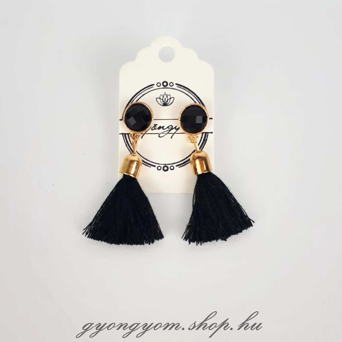 Amira fekete bojtos fülbevaló