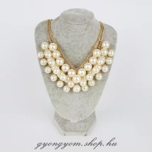 Caroline&#039;s pearls